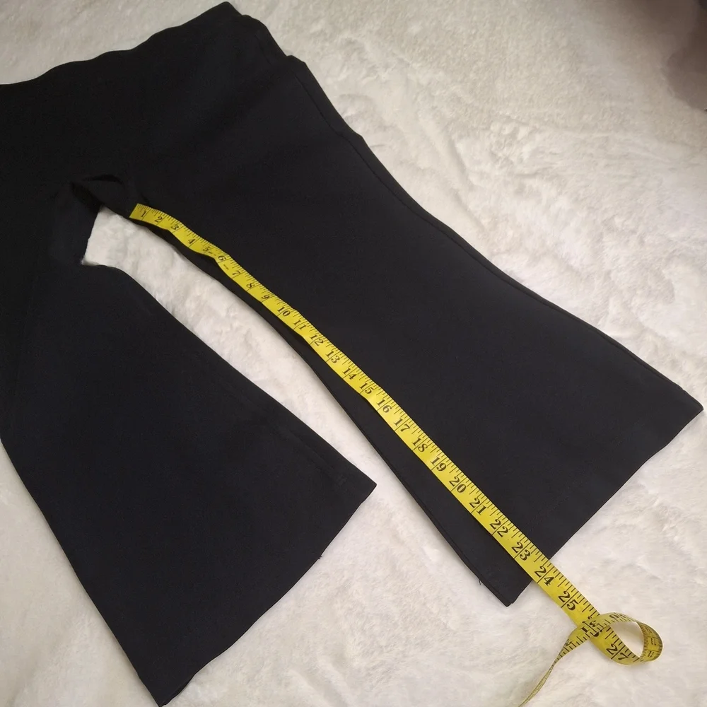 SPANX The Perfect Cropped Flare Black Ponte Pants 20260R   Women Size Large - Picture 13 of 16